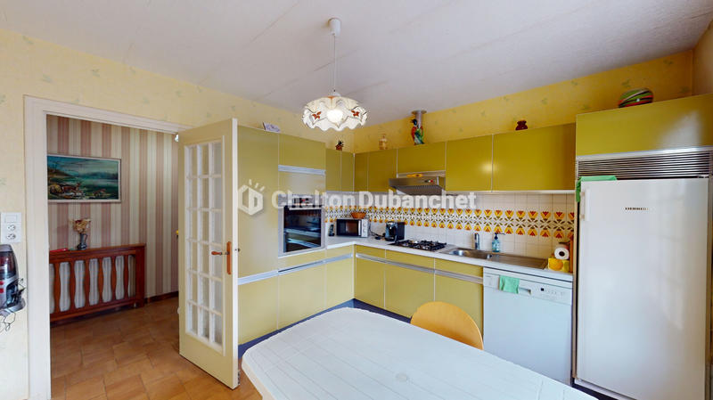 Maison - 138 m² - 5 pièces