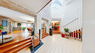 Maison - 293 m² - 12 pièces