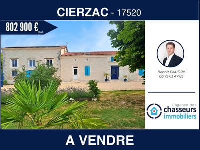 Maison ancienne - 498 m² - 11 pièces