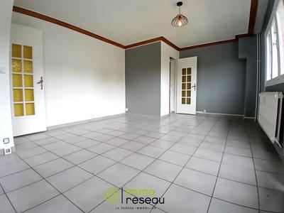 Appartement - 80 m² - 4 pièces