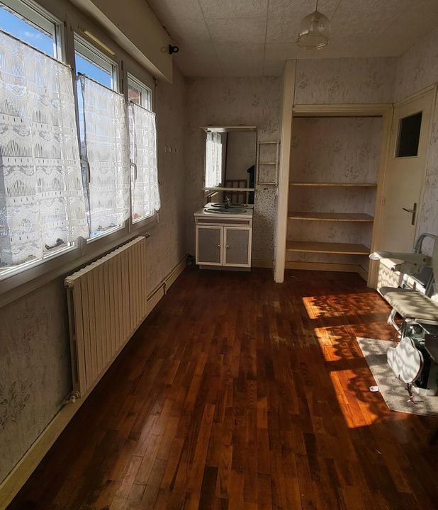 Propriété - 128 m² - 7 pièces