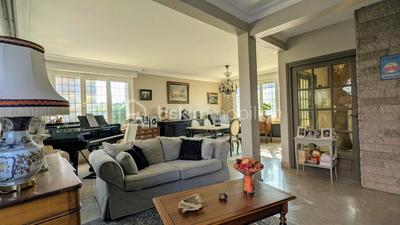 Maison de maîtres - 144 m² - 6 pièces