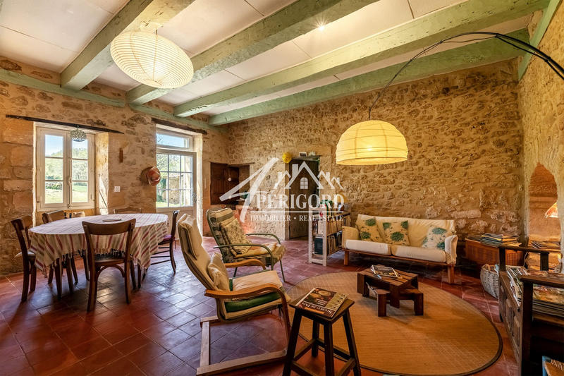 Maison ancienne - 350 m² - 10 pièces