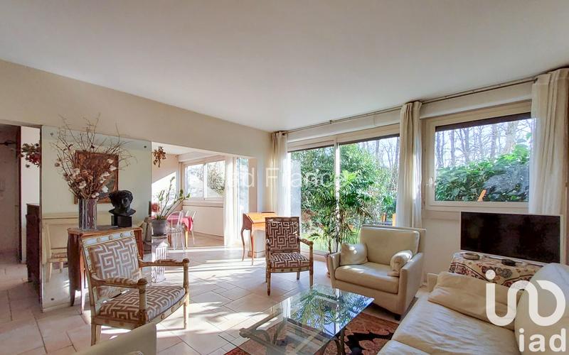 Appartement - 99 m² - 4 pièces