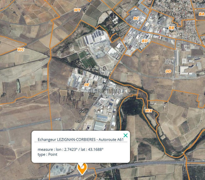 Local d'activité / Entrepôt - 240 m²