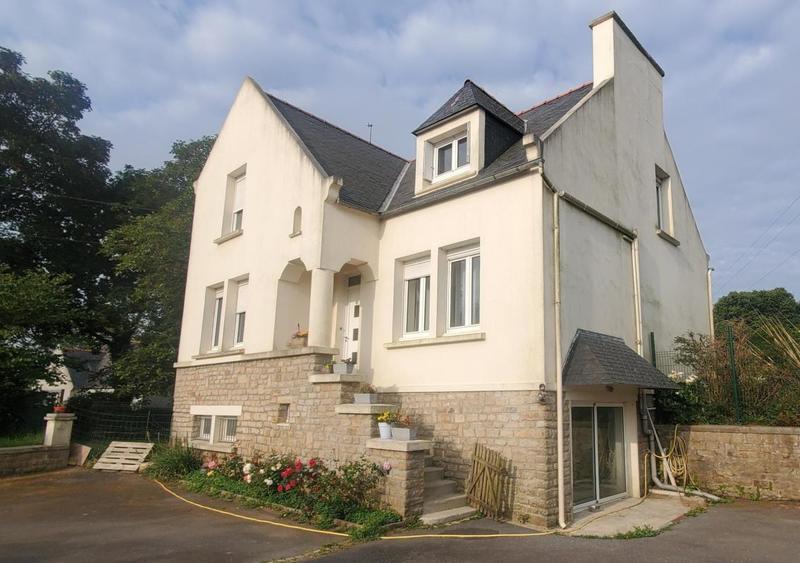 Maison - 180 m² - 4 pièces