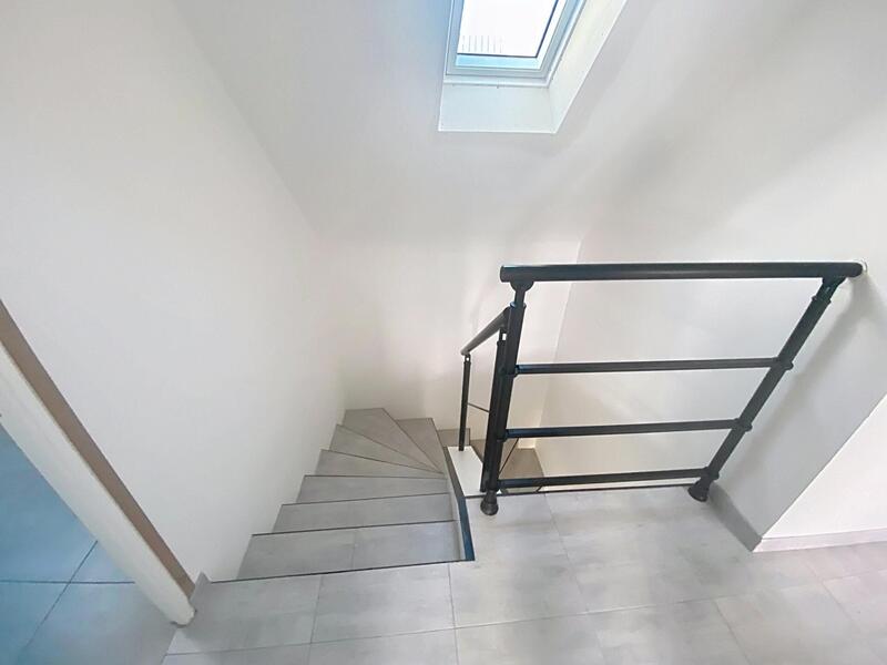 Maison - 156 m² - 6 pièces