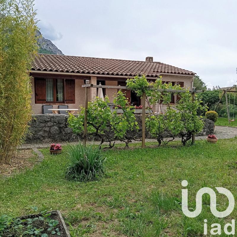 Maison - 87 m² - 4 pièces