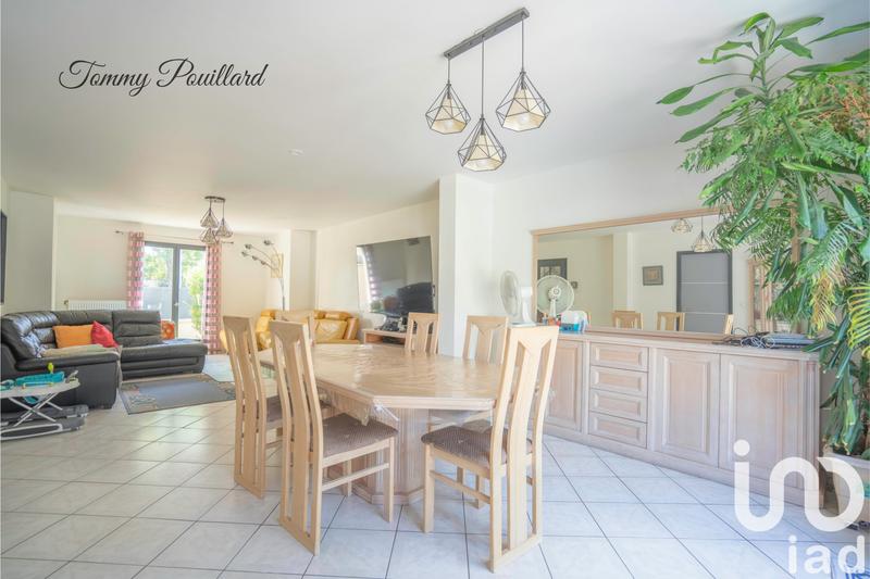 Maison - 155 m² - 8 pièces