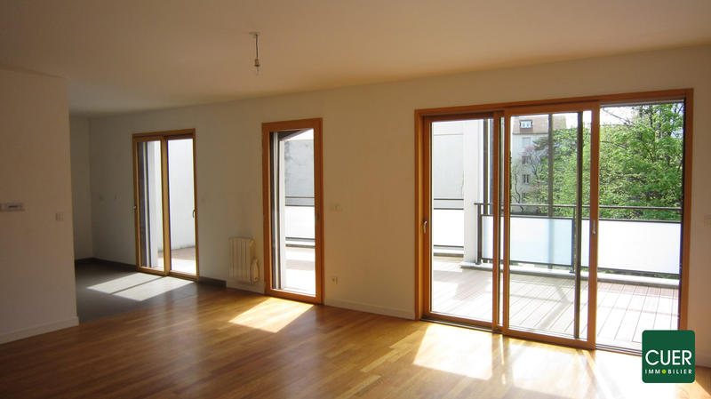 Appartement - 79 m² - 3 pièces