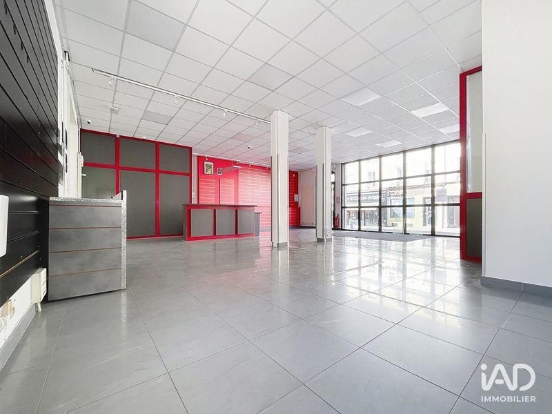 Local commercial - 638 m²