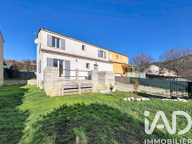 Maison - 110 m² - 4 pièces