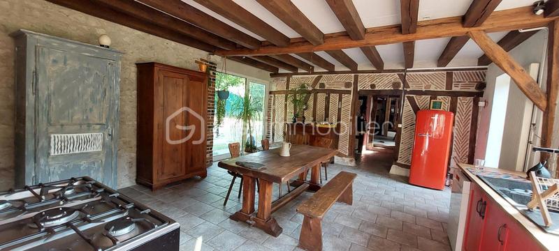 Maison en pierre - 175 m² - 7 pièces