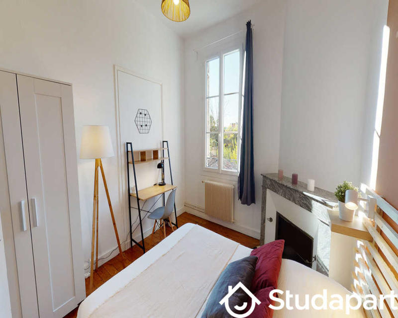 Chambre - 115 m² - 1 pièce