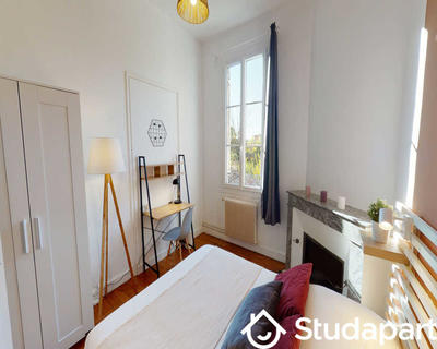 Chambre - 115 m² - 1 pièce