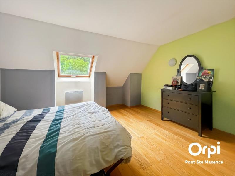 Maison - 186 m² - 6 pièces