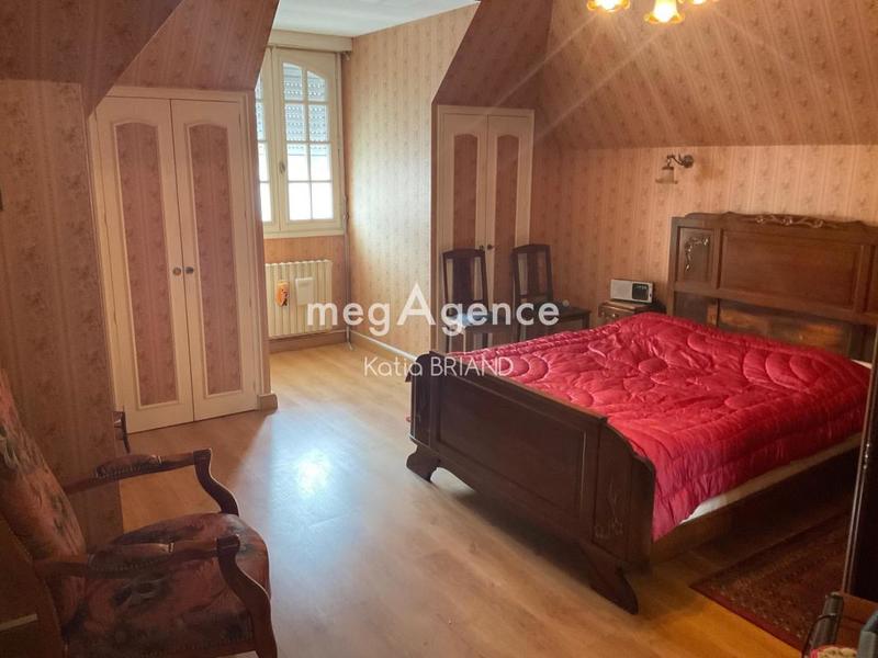 Maison - 175 m² - 6 pièces
