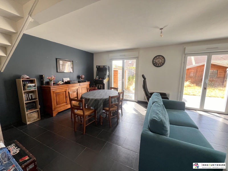 Maison - 90 m² - 4 pièces