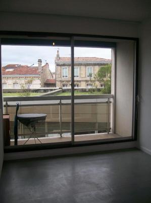 Studio - 24 m² - 1 pièce