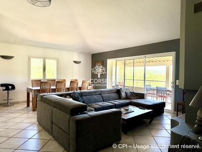 Villa - 156 m² - 6 pièces