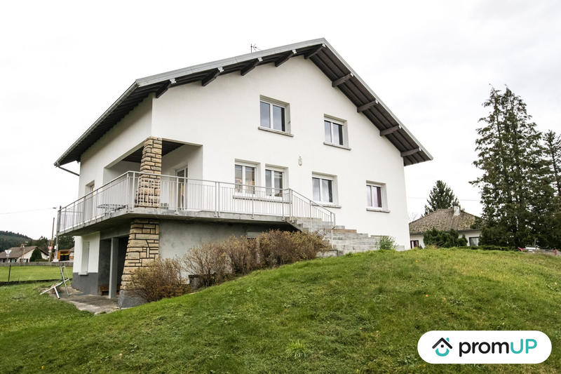 Maison contemporaine - 314 m² - 9 pièces