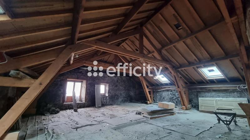 Maison - 152 m² - 6 pièces