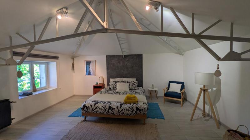 Maison - 266 m² - 10 pièces