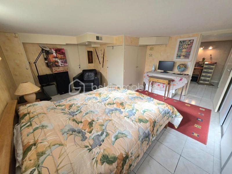 Pavillon - 111 m² - 5 pièces