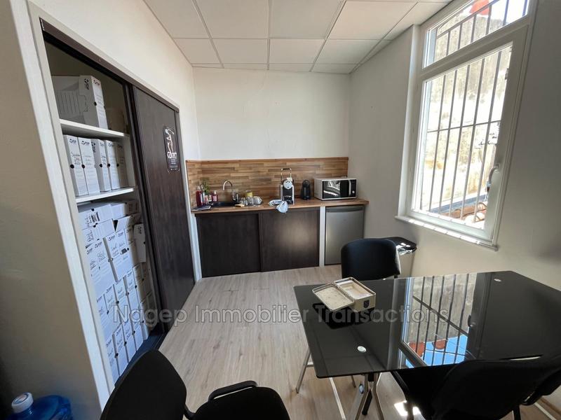 Fonds de commerce - Magasins - 110 m²