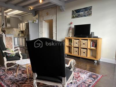 Appartement - 82 m² - 2 pièces