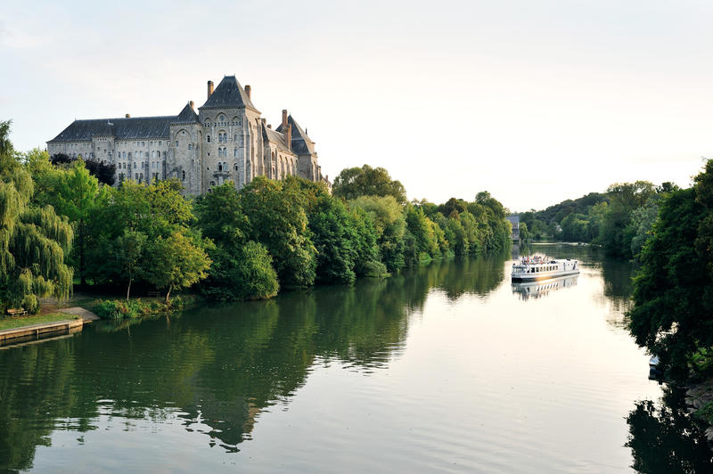 Croisière Apéritive à bord du bateau le Sablésien