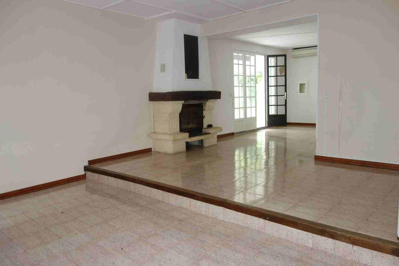 Maison - 206 m² - 10 pièces