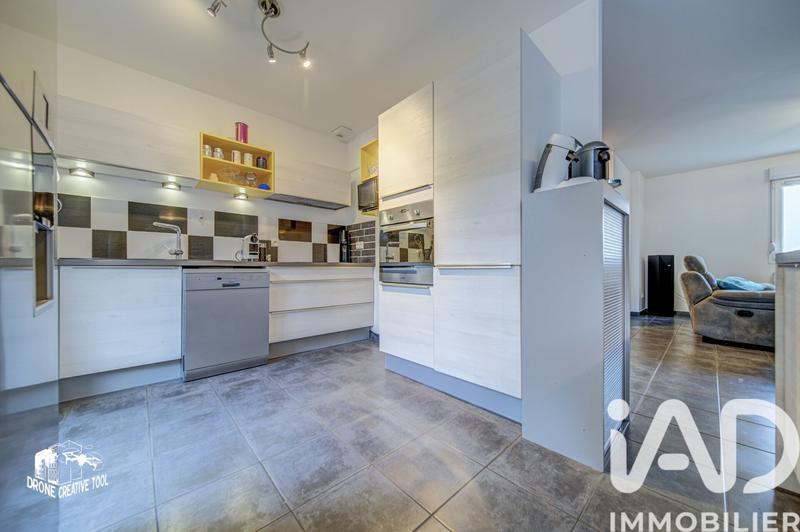 Maison - 92 m² - 5 pièces