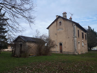 Maison - 177 m² - 6 pièces