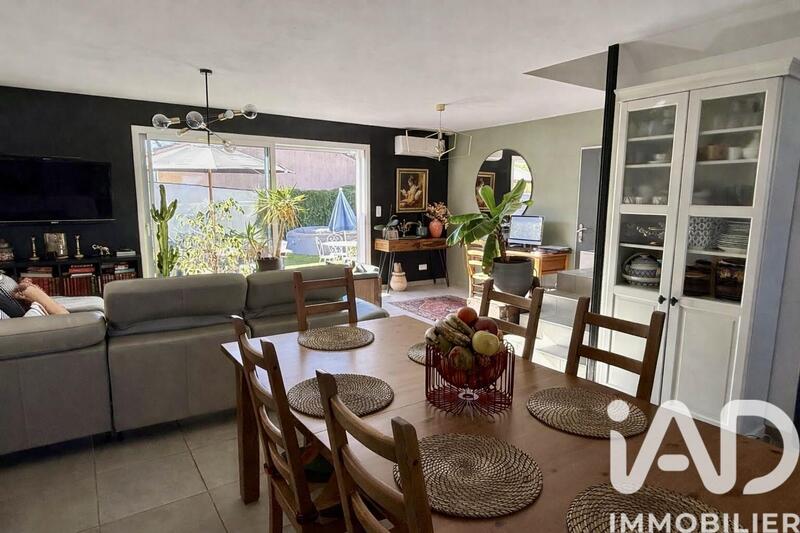 Maison - 90 m² - 4 pièces