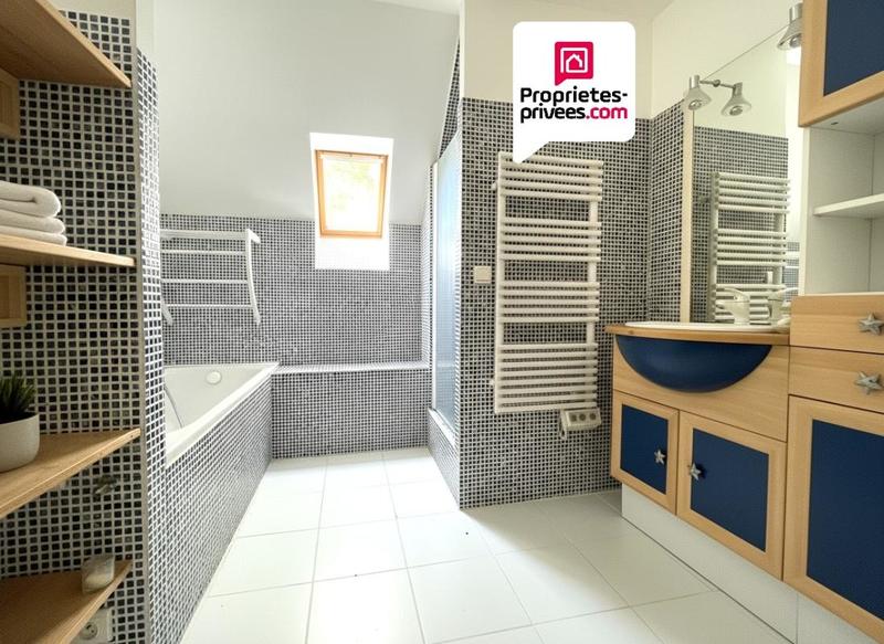 Maison - 164 m² - 6 pièces