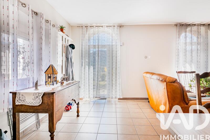 Appartement - 82 m² - 3 pièces