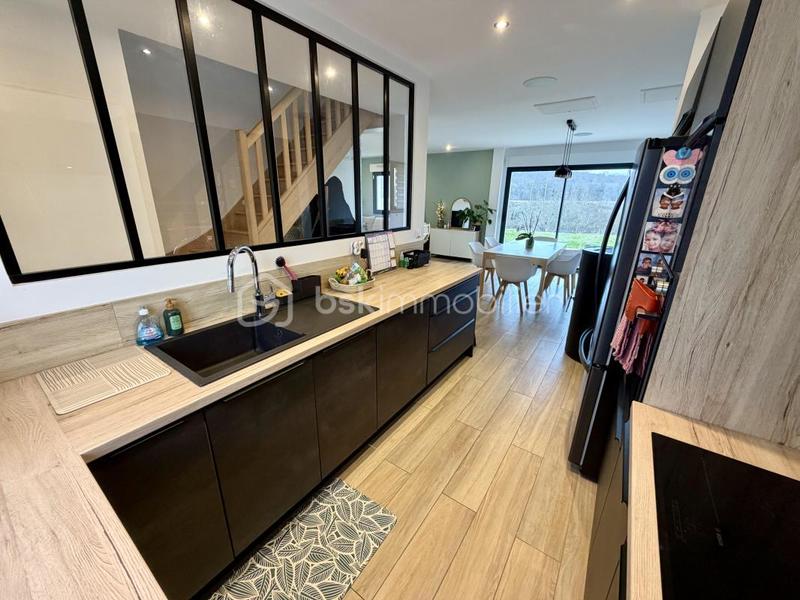 Maison - 103 m² - 5 pièces