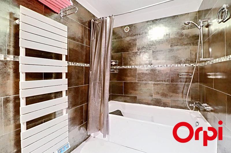 Appartement - 74 m² - 3 pièces