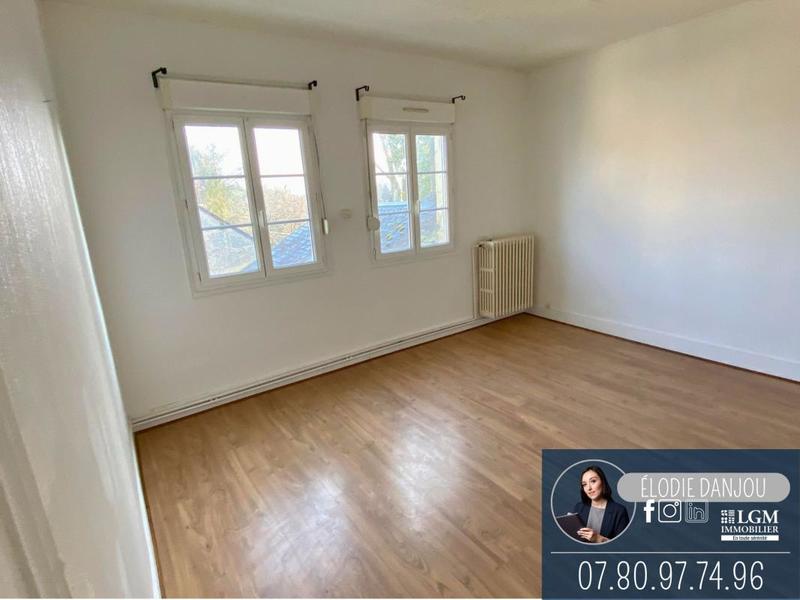 Maison - 223 m² - 7 pièces