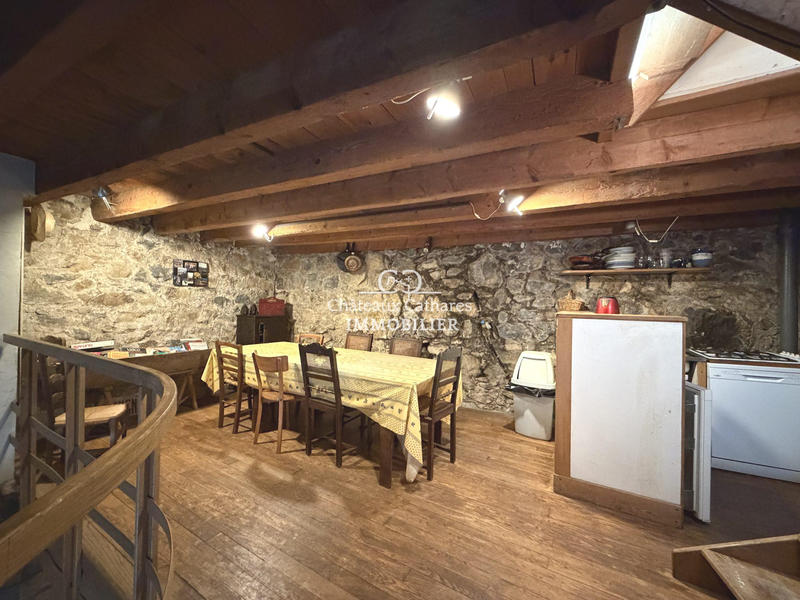 Maison - 110 m² - 5 pièces