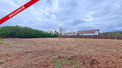 Terrain constructible - 1 000 m²