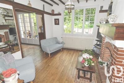 Maison - 260 m² - 12 pièces