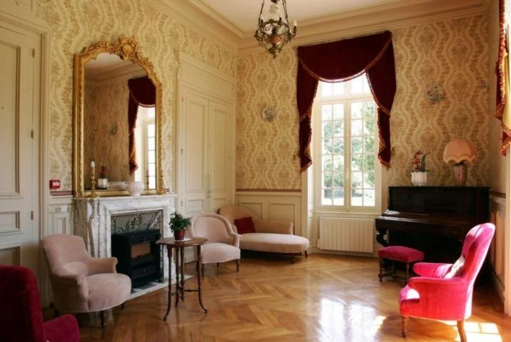 Manoir - 750 m² - 25 pièces