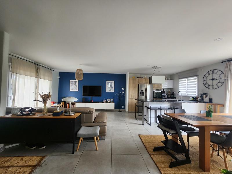 Maison - 152 m² - 7 pièces