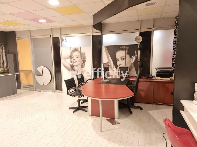 Bureau - 78 m² - 2 pièces