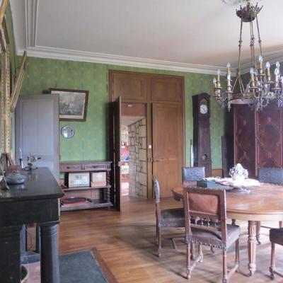 Propriété - 380 m² - 14 pièces