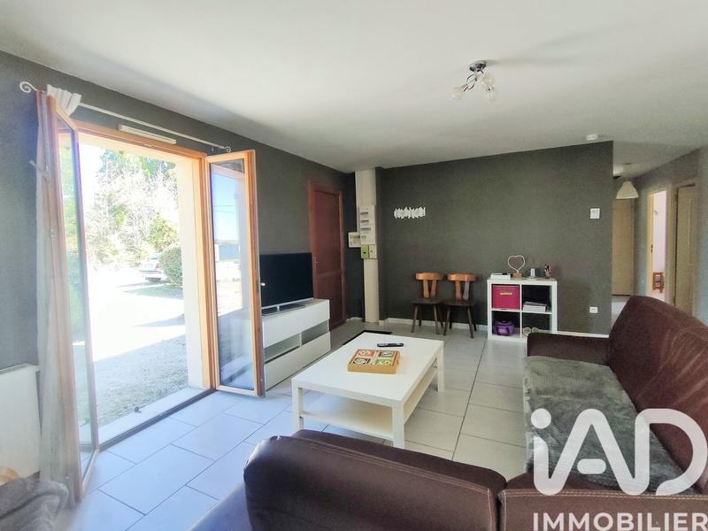 Maison - 98 m² - 5 pièces