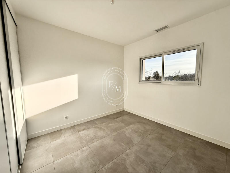 Maison - 123 m² - 4 pièces