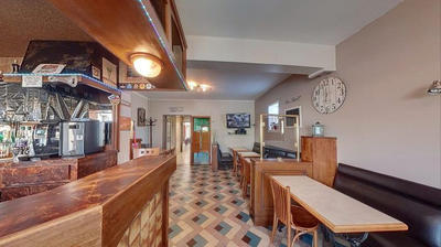 Local commercial - 216 m²